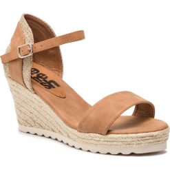 Espadryle REFRESH - 69717 Camel. Pomarańczowe espadryle damskie Refresh, bez wzorów, ze skóry ekologicznej, bez obcasa, na obcasie. W wyprzedaży za 149,00 zł.