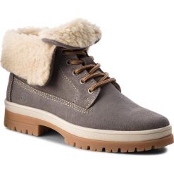 Trapery TAMARIS - 1-26254-21 Light Grey 254. Szare trapery damskie Tamaris, ze skóry, bez obcasa, bez zapięcia. W wyprzedaży za 259,00 zł.