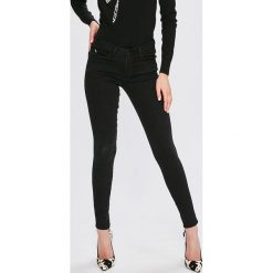 Guess Jeans - Jeansy Curve X. Szare rurki damskie marki Guess Jeans. Za 369,90 zł.