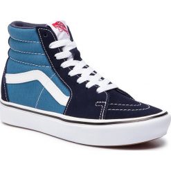 Sneakersy VANS - Comfycush Sk8-Hi VN0A3WMBVNT1 (Classic) Navy/Stv Navy. Niebieskie półbuty damskie Vans, na co dzień, bez wzorów, ze skóry, bez obcasa, na płaskiej podeszwie, bez zapięcia. W wyprzedaży za 299,00 zł.
