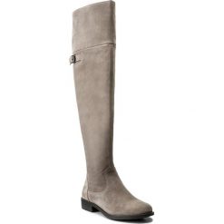 Muszkieterki TAMARIS - 1-25812-29 Grey 200. Buty zimowe damskie Tamaris, z materiału, przed kolano, na wysokim obcasie, na obcasie. W wyprzedaży za 299,00 zł.