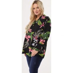 Czarna Koszula Unopened. Czarne bluzki damskie Born2be, na imprezę, xl, bez wzorów, bez kołnierzyka, bez rękawów. Za 59,99 zł.