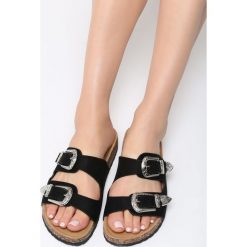 Czarne Klapki Blue Lagoon. Czarne klapki damskie Born2be, z materiału, na obcasie. Za 59,99 zł.