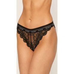 Guess Jeans - Figi. Czarne majtki damskie Guess Jeans, s, w koronkowe wzory, z elastanu. W wyprzedaży za 79,90 zł.