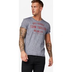 Tom Tailor Koszulka Szary. Szare podkoszulki męskie Tom Tailor, l, bez wzorów, z bawełny, z krótkim rękawem. Za 75,95 zł.