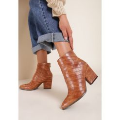 Camelowe Botki Ermington. Brązowe botki damskie Renee, bez obcasa, na obcasie, bez zapięcia. Za 129,99 zł.