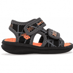 New Balance K2031BON. Czarne buciki niemowlęce New Balance, z lycry, bez zapięcia. Za 99,99 zł.