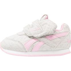 Reebok Classic ROYAL Tenisówki i Trampki cloud grey/charming. Szare trampki chłopięce marki Reebok Classic, z materiału. Za 129,00 zł.
