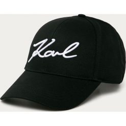 Karl Lagerfeld - Czapka. Różowe czapki damskie KARL LAGERFELD, z aplikacjami, z bawełny. Za 289,90 zł.