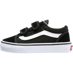 Vans OLD SKOOL Tenisówki i Trampki black/true white. Czarne trampki dziewczęce Vans, ze skóry ekologicznej. Za 199,00 zł.