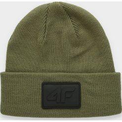 Czapka uniseks CAU212 - khaki. Brązowe czapki damskie na zimę. W wyprzedaży za 19,99 zł.