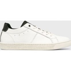Bullboxer - Buty. Białe buty sportowe męskie marki Bullboxer, ze skóry, na sznurówki. Za 319,90 zł.