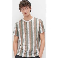 T-shirt z hieroglifami -. T-shirty męskie Reserved, xl, bez wzorów, bez kołnierzyka. Za 79,99 zł.
