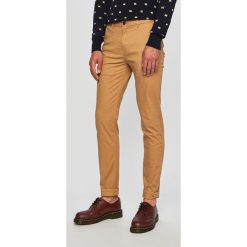Scotch & Soda - Spodnie. Niebieskie spodnie męskie Scotch & Soda, na co dzień, bez wzorów, z elastanu, casualowe. Za 399,90 zł.