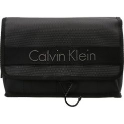 Kosmetyczki męskie: Calvin Klein MADOX Kosmetyczka black