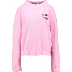 Bluzy rozpinane damskie: Each x Other EMBROIDERED Bluza pink