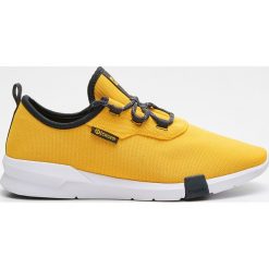 Sneakersy Ronin - Żółty. Żółte sneakersy męskie Cropp, bez zapięcia. W wyprzedaży za 59,99 zł.