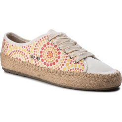 Espadryle EMU AUSTRALIA - Agonis Indigenous W11776 Coconut/Blanc Coco. Białe espadryle damskie EMU Australia, bez wzorów, z tworzywa sztucznego, bez obcasa, na płaskiej podeszwie, bez zapięcia. W wyprzedaży za 199,00 zł.
