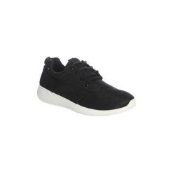 Buty Casu SPORTOWE JR65-B. Czarne buty sportowe damskie marki Casu, bez wzorów, bez zapięcia. Za 49,99 zł.
