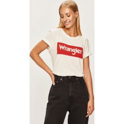 Wrangler - T-shirt. Białe bluzki damskie Wrangler, s, z nadrukiem, z bawełny, z okrągłym kołnierzem. W wyprzedaży za 69,90 zł.