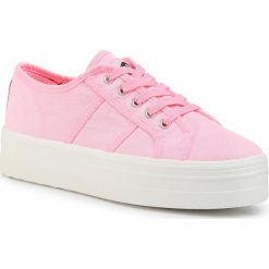 Tenisówki LEE COOPER - LCWL-20-30-031 Pink. Różowe półbuty damskie Lee Cooper, bez wzorów, z gumy, bez zapięcia. Za 109,00 zł.
