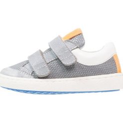 Jochie & Freaks Tenisówki i Trampki light grey. Szare tenisówki męskie marki Jochie & Freaks, ze skóry. Za 319,00 zł.