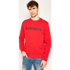 Bluza Napapijri Bolanos C NP0A4E1YR. Czerwone bluzy męskie Napapijri, xxl, bez wzorów, bez kołnierzyka, bez rękawów, bez kaptura. W wyprzedaży za 229,00 zł.