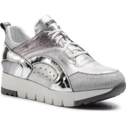 Sneakersy SIMEN - 1527A Srebrny. Szare sneakersy damskie marki Simen, z zamszu. Za 289,00 zł.