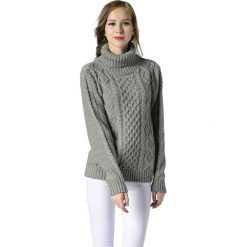Sweter w kolorze szarym. Szare swetry damskie Swetry na chłodne dni, bez wzorów, z dzianiny, bez rękawów, bez kaptura. W wyprzedaży za 89,95 zł.