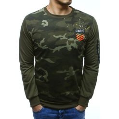 Bluzy męskie: Bluza męska z nadrukiem camo zielona (bx3497)