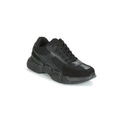 Buty Yurban JILIBELLE. Czarne trampki i tenisówki damskie Yurban, bez wzorów, bez zapięcia. Za 221,40 zł.