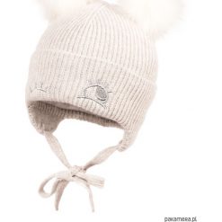 Czapka z dwoma pomponami ZINA. Czapeczki niemowlęce Pakamera, bez wzorów, z kaszmiru. Za 89,00 zł.