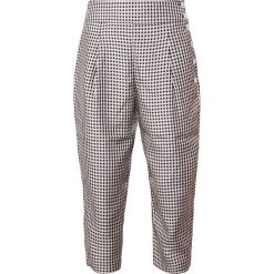 Club Monaco VALERENA PANT Spodnie materiałowe black /white. Czarne spodnie damskie marki Club Monaco, bez wzorów, z poliesteru. Za 719,00 zł.