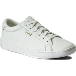 Tenisówki KEDS - Ace WH56857 White. Białe półbuty damskie Keds, bez wzorów, ze skóry, bez zapięcia. W wyprzedaży za 179,00 zł.