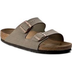 Klapki BIRKENSTOCK - Arizona 0151211 Stone. Szare klapki męskie Birkenstock, bez wzorów, ze skóry ekologicznej. W wyprzedaży za 229,00 zł.