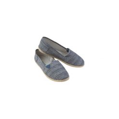 Tenisówki damskie. Szare espadryle damskie marki TXM, bez wzorów, bez obcasa. Za 24,99 zł.