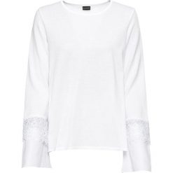 Sweter bonprix biel wełny. Białe swetry damskie bonprix, bez wzorów, z wełny, bez rękawów, długie, bez kaptura. Za 89,99 zł.