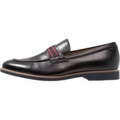Steve Madden NOVEL Eleganckie buty black. Czarne buty wizytowe męskie Steve Madden, z materiału. Za 379,00 zł.