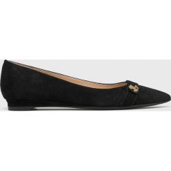 Lauren Ralph Lauren - Baleriny. Czarne baleriny damskie lakierowane Lauren Ralph Lauren, z materiału. Za 429,90 zł.