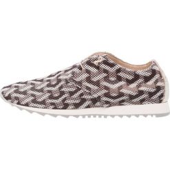 Trampki damskie slip on: Donna Carolina Tenisówki i Trampki gotik tetris