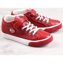 Trampki chłopięce z eko skóry czerwone Big Star EE374004 - czerwony. Czerwone trampki chłopięce ze skóry, retro. Za 77,99 zł.