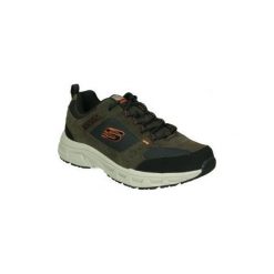 Półbuty Skechers 51893-CHBK. Pomarańczowe półbuty męskie Skechers, bez wzorów, bez zapięcia. Za 246,77 zł.