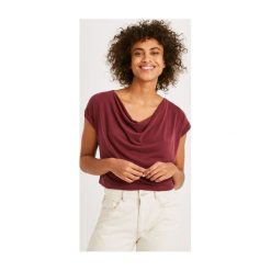 T-shirt damski. T-shirty damskie Promod, bez wzorów, eleganckie, bez kołnierzyka. Za 79,90 zł.