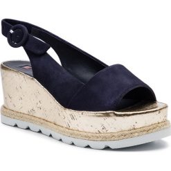 Espadryle HÖGL - 7-103242 Blue 3200. Niebieskie espadryle damskie HÖGL, bez wzorów, ze skóry, bez obcasa, na obcasie. W wyprzedaży za 399,00 zł.