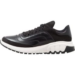Trampki męskie: Neil Barrett URBAN RUNNER Tenisówki i Trampki black