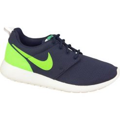 Nike Roshe One Gs 599728-413 buty sneakers, buty sportowe uniseks granatowe 38. Buty sportowe damskie Nike, bez wzorów, z tkaniny, sportowe, nike roshe. W wyprzedaży za 199,99 zł.