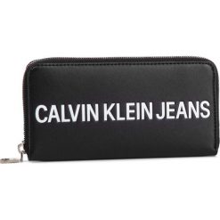 Duży Portfel Damski CALVIN KLEIN JEANS - Sculpted Logo Large Zip Around K60K605266 001. Czarne portfele damskie marki Calvin Klein Jeans, bez wzorów, z jeansu. Za 299,00 zł.