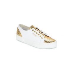 Buty Superga 2750 COTLEA SNAKE U. Białe trampki i tenisówki damskie Superga, bez wzorów, bez zapięcia. Za 351,20 zł.