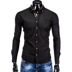KOSZULA MĘSKA ELEGANCKA Z DŁUGIM RĘKAWEM K302 - CZARNA. Czarne koszule męskie na spinki Ombre Clothing, m, z bawełny, z kontrastowym kołnierzykiem, z długim rękawem. Za 59,00 zł.