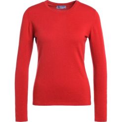 Johnstons Cashmere BASIC CREW Sweter amaranth. Pomarańczowe swetry klasyczne damskie marki Johnstons Cashmere, l, z kaszmiru. W wyprzedaży za 692,45 zł.